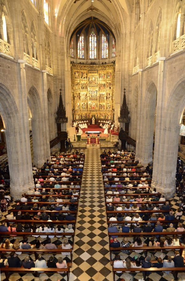 La Catedral de Oviedo acaba de conmemorar los 1.200 años de su dedicación al Salvador y a los doce apóstoles